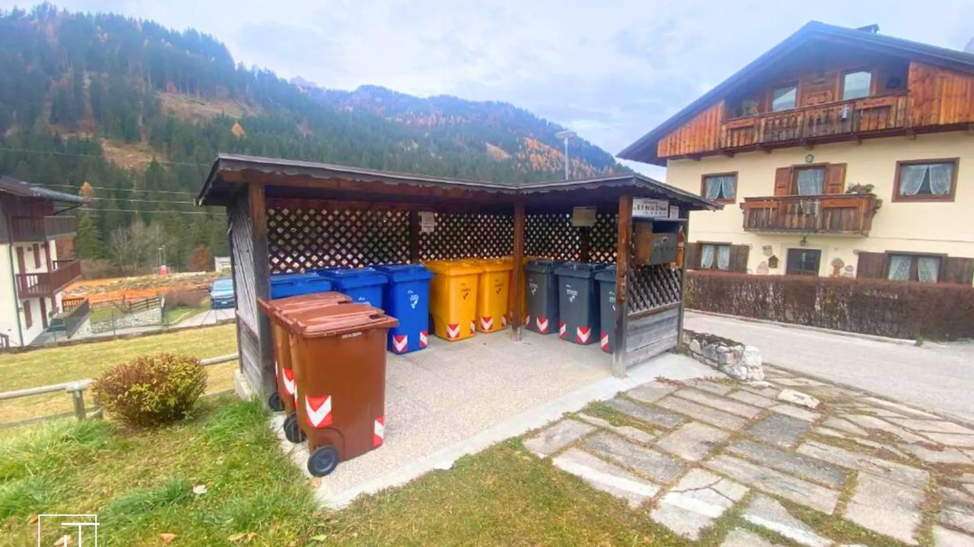 Hometoday - Appartamento Nel Cuore Di San Vito Di Cadore Apartment