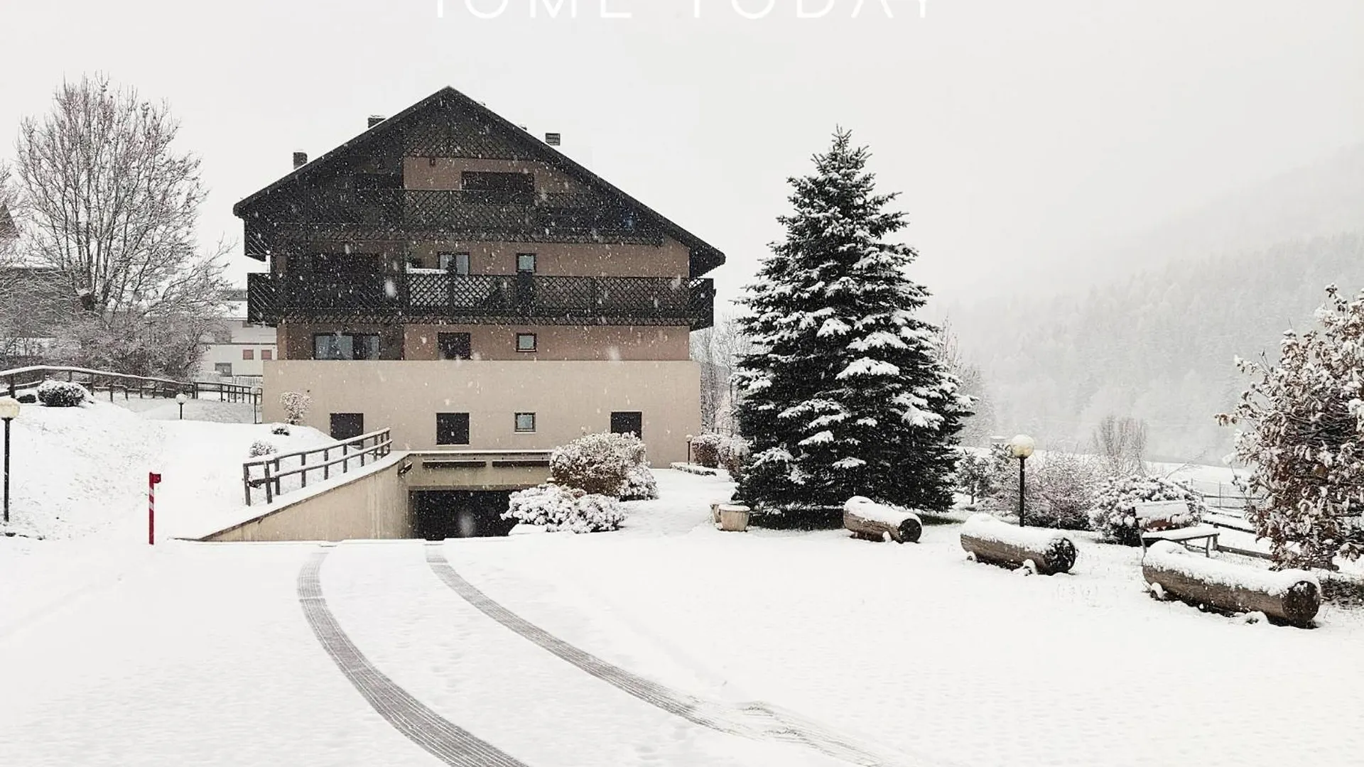 Hometoday - Appartamento Nel Cuore Di San Vito Di Cadore